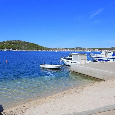 בית נופש Seaside Holiday House Rogoznica - 5258