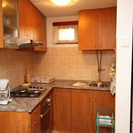 בית נופש Seaside Holiday House Rogoznica - 5258